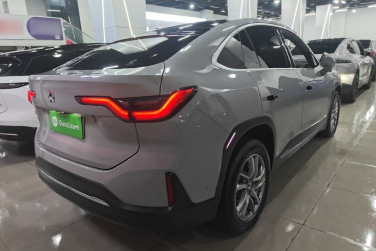 Used Nio ES6 2020 420 km Sport Edition Rear Right 45 Deg