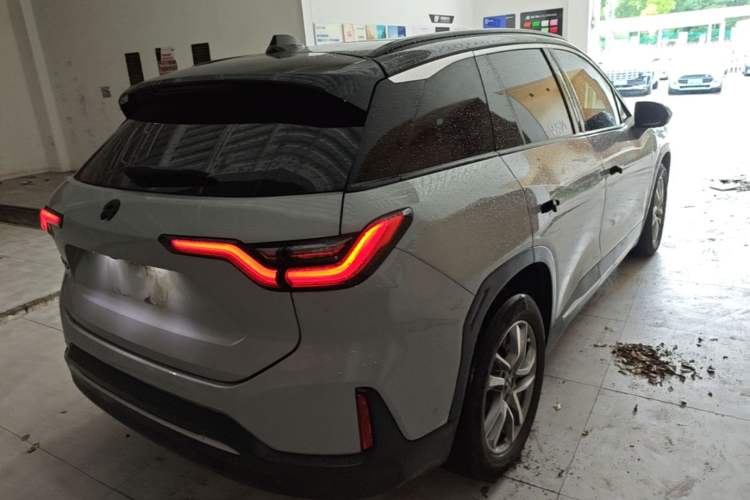 Used Nio ES6 2020 420 km Sport Edition Rear Right 45 Deg
