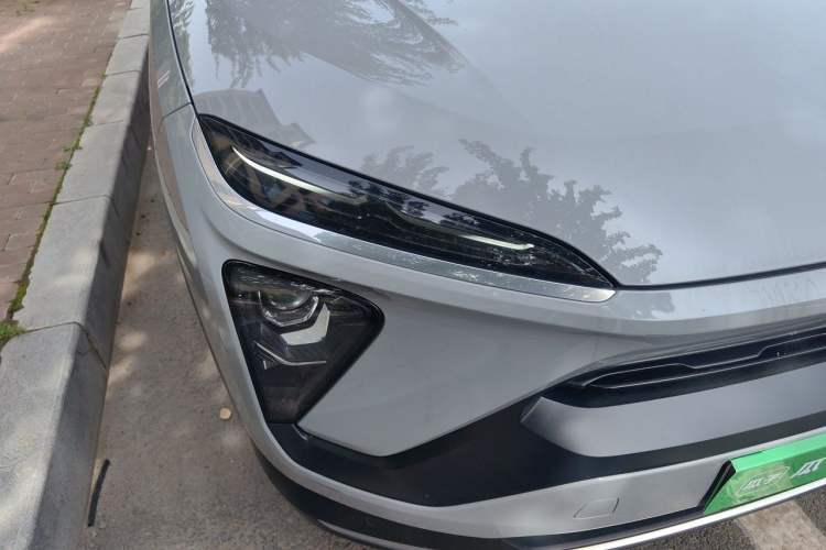 Used Nio ES6 2020 600 km Sport Edition Right Front Headlight