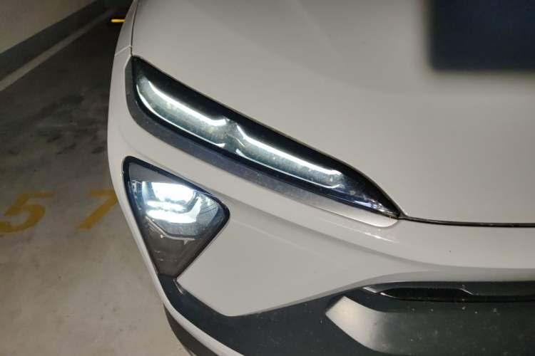 Used Nio ES6 2020 600 km Sport Edition Right Front Headlight