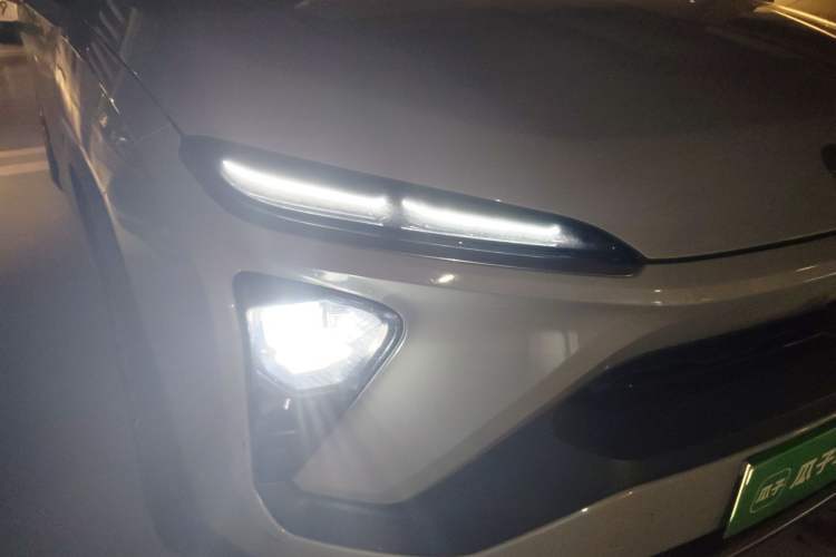 Used Nio ES6 2020 600 km Sport Edition Right Front Headlight