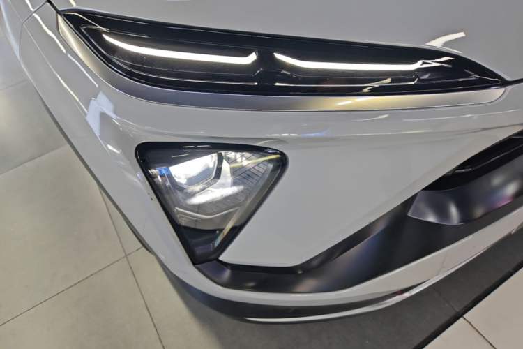 Used Nio ES6 2020 610 km Performance Version Right Front Headlight