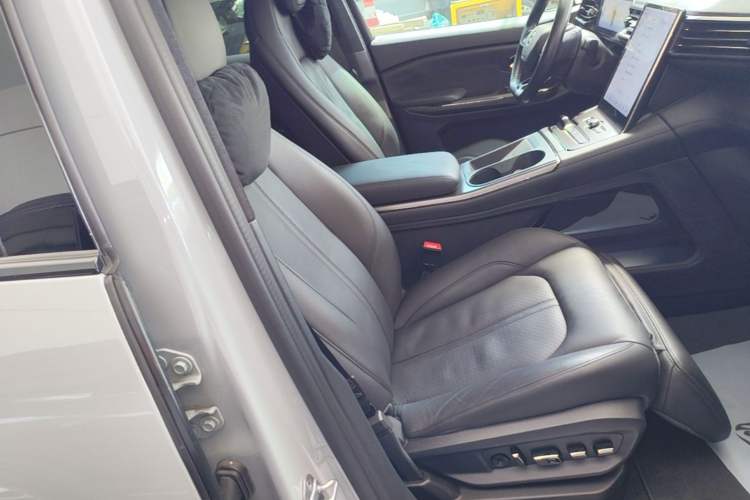 Used Nio ES6 2020 430KM Performance Version Right Front Seat