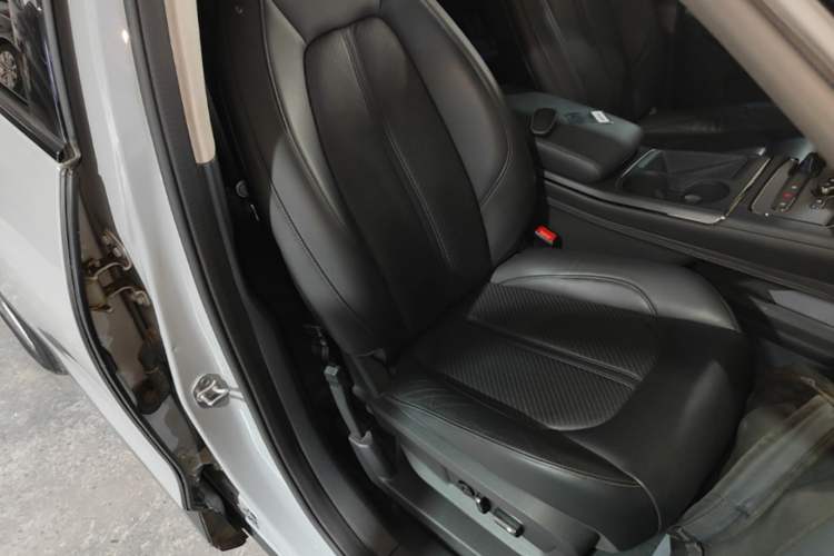 Used Nio ES6 2020 430KM Performance Version Right Front Seat