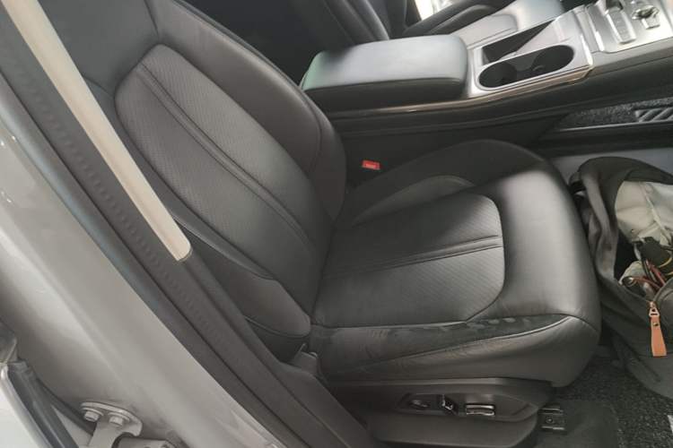 Used Nio ES6 2020 430KM Performance Version Right Front Seat