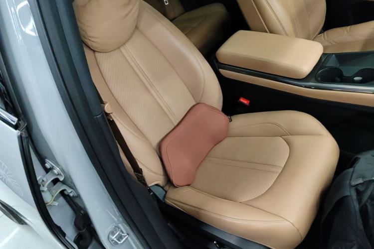 Used Nio ES6 2020 465 km Performance Version Right Front Seat