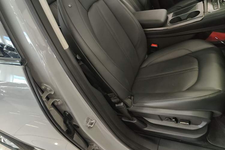 Used Nio ES6 2020 420 km Sport Edition Right Front Seat