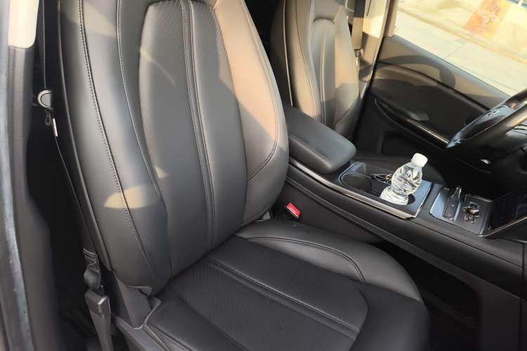 Used Nio ES6 2020 430KM Performance Version Right Front Seat