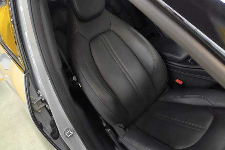 Used Nio ES6 2020 420 km Sport Edition Right Front Seat