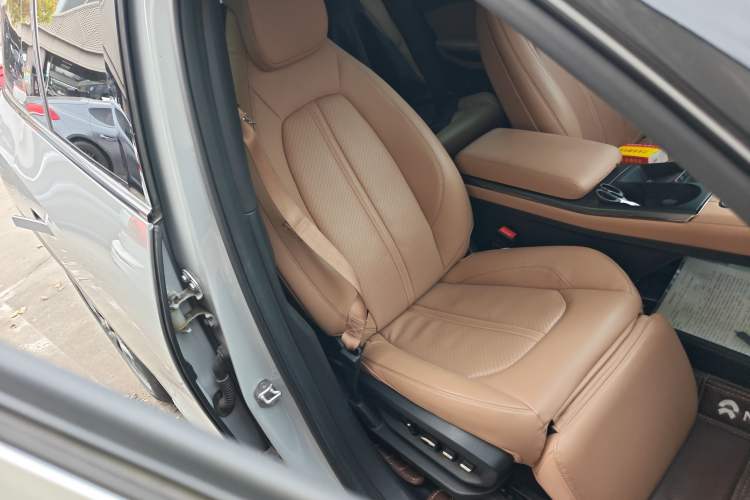 Used Nio ES6 2020 610KM Signature Edition Right Front Seat