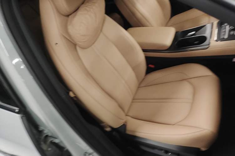 Used Nio ES6 2020 420 km Sport Edition Right Front Seat