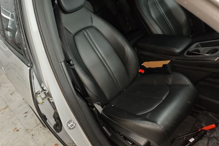 Used Nio ES6 2020 420 km Sport Edition Right Front Seat