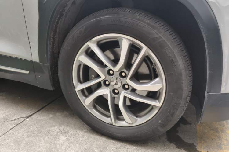 Used Nio ES6 2020 420 km Sport Edition Right Front Wheel Hub