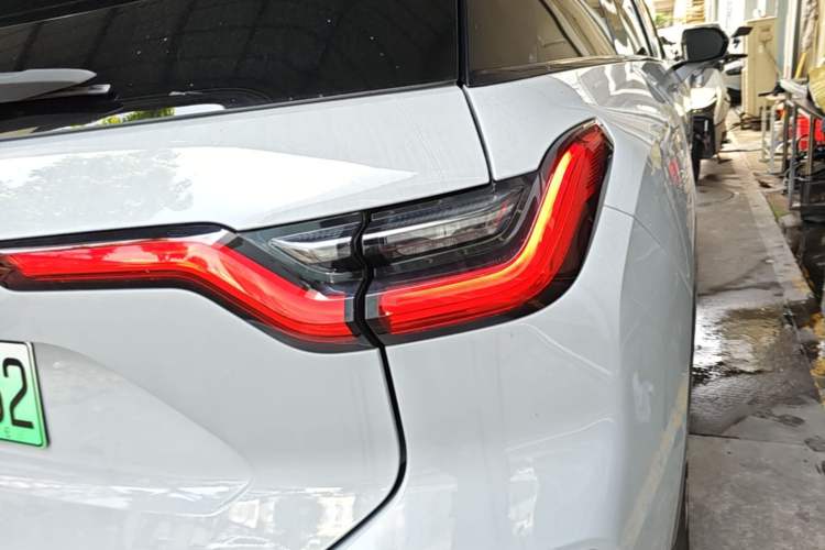 Used Nio ES6 2020 420 km Sport Edition Right Rear Taillight