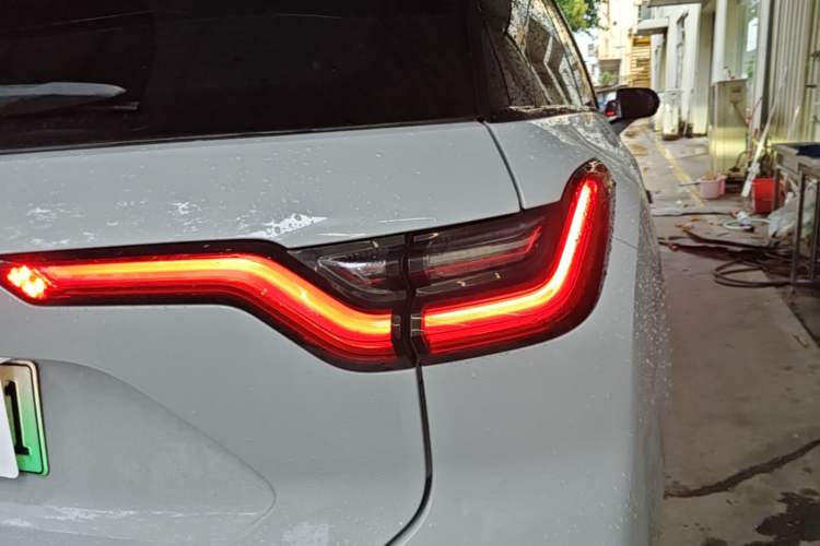 Used Nio ES6 2020 420 km Sport Edition Right Rear Taillight