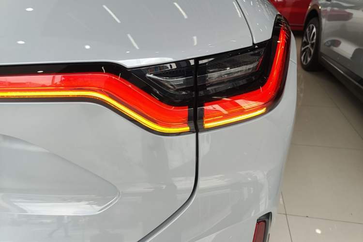 Used Nio ES6 2020 430KM Performance Version Right Rear Taillight