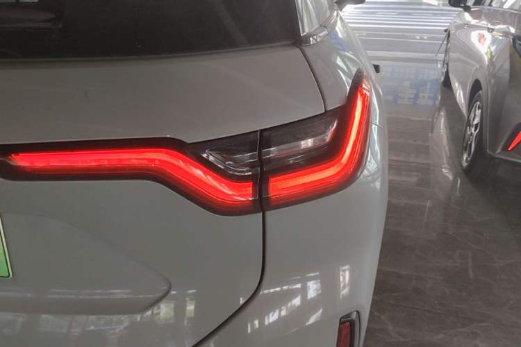 Used Nio ES6 2020 430KM Performance Version Right Rear Taillight