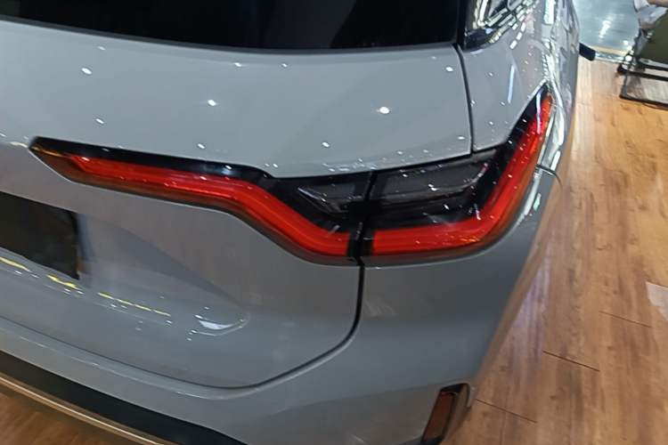 Used Nio ES6 2020 610 km Performance Version Right Rear Taillight