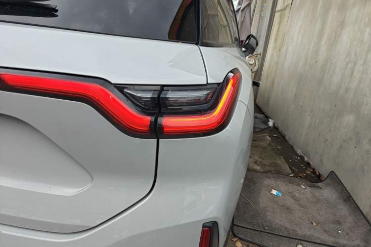 Used Nio ES6 2020 610KM Signature Edition Right Rear Taillight