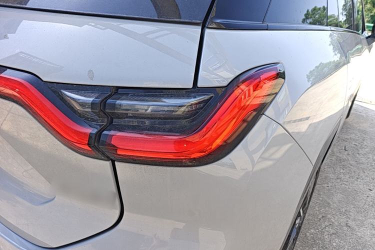 Used Nio ES6 2020 420 km Sport Edition Right Rear Taillight