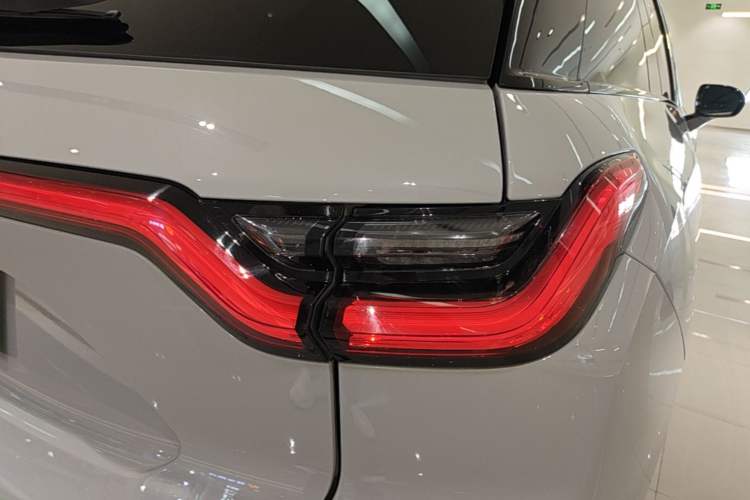 Used Nio ES6 2020 420 km Sport Edition Right Rear Taillight