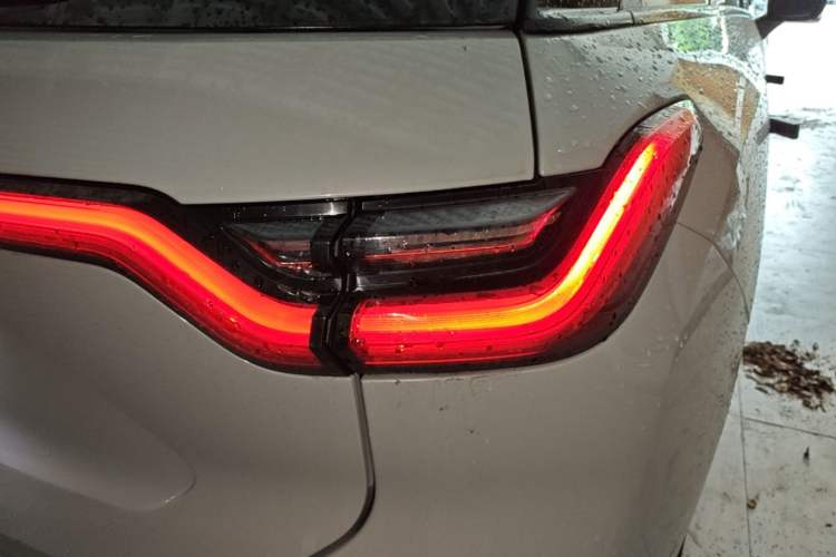 Used Nio ES6 2020 420 km Sport Edition Right Rear Taillight