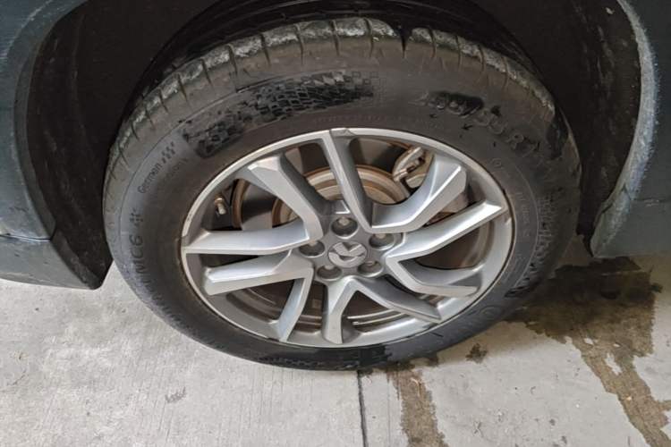 Used Nio ES6 2020 420 km Sport Edition Right Rear Wheel Hub