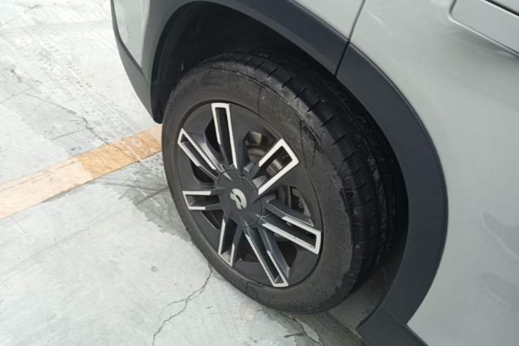 Used Nio ES6 2020 600 km Sport Edition Right Rear Wheel Hub