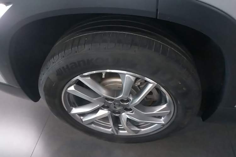 Used Nio ES6 2020 455KM Sport Edition Right Rear Wheel Hub