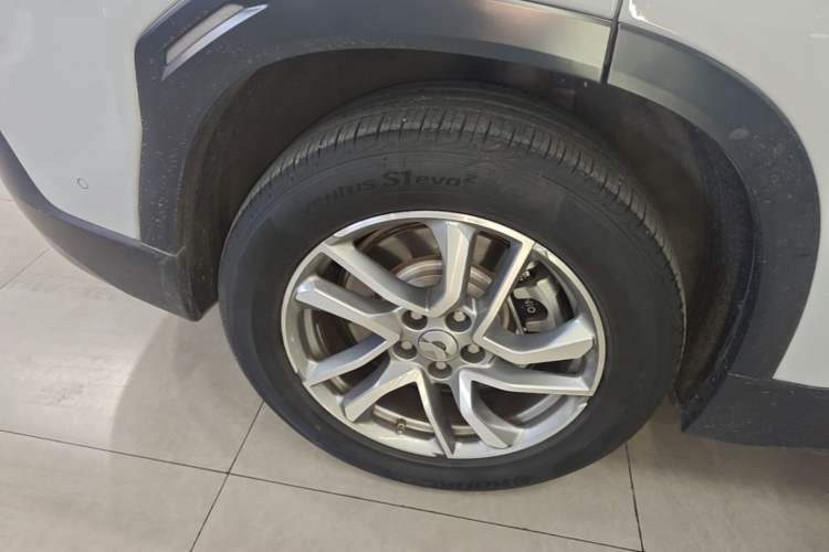 Used Nio ES6 2020 610 km Performance Version Right Rear Wheel Hub