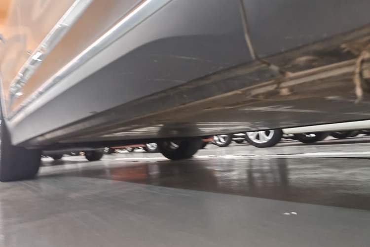 Used Nio ES6 2020 455KM Sport Edition Right Side Sill