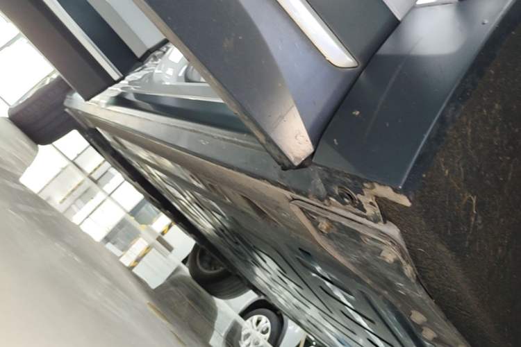 Used Nio ES6 2020 455KM Sport Edition Right Side Sill
