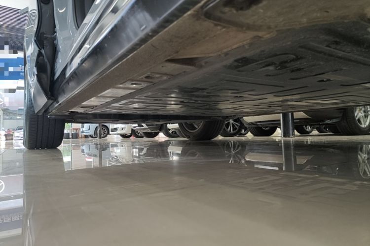 Used Nio ES6 2020 420 km Sport Edition Right Side Sill
