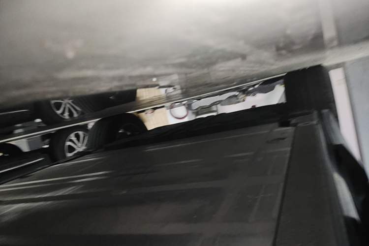 Used Nio ES6 2020 420 km Sport Edition Right Side Sill