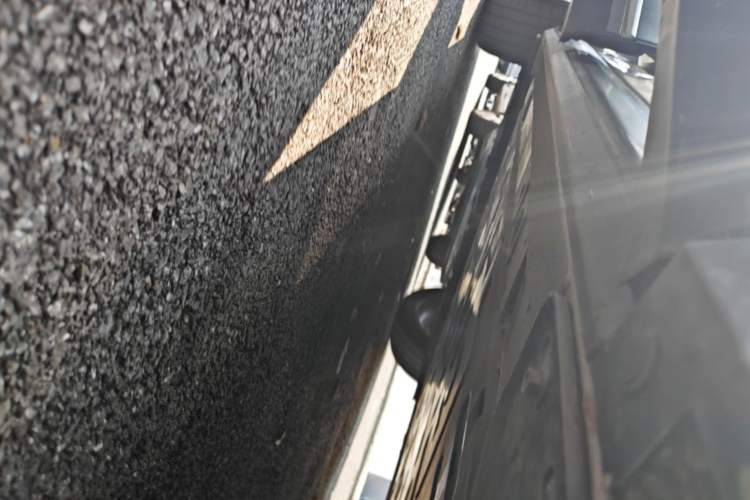 Used Nio ES6 2020 455KM Sport Edition Right Side Sill