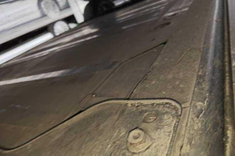 Used Nio ES6 2020 430KM Performance Version Right Side Sill