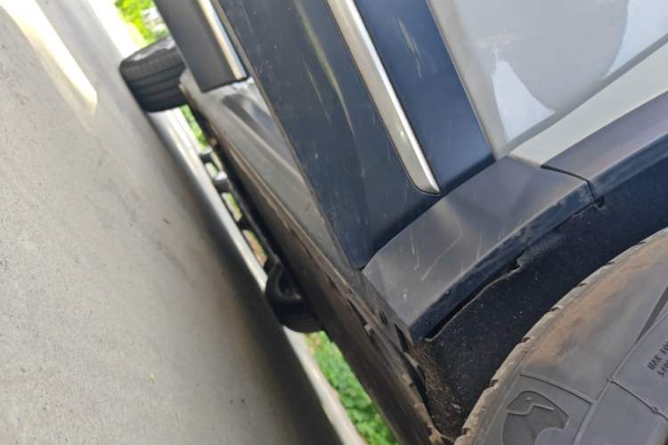 Used Nio ES6 2020 610 km Performance Version Right Side Sill