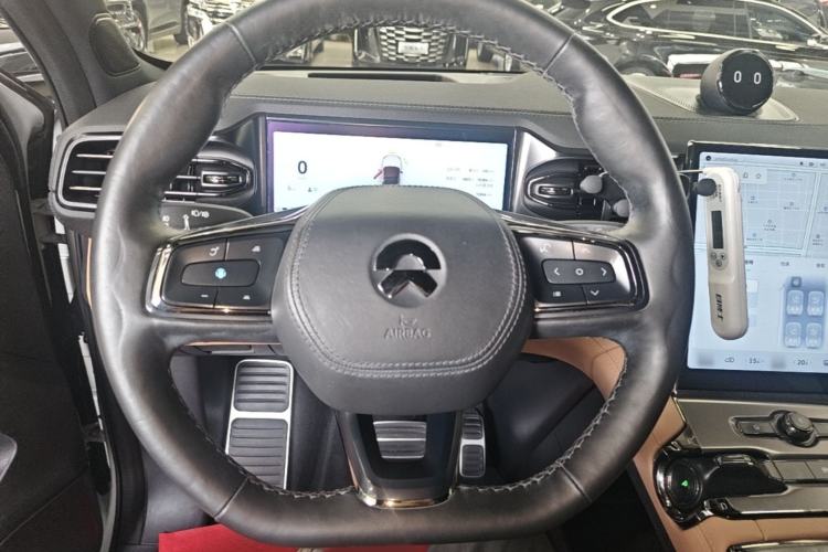 Used Nio ES6 2020 465 km Signature Edition Steering Wheel