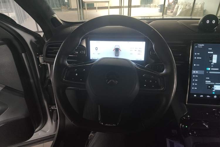 Used Nio ES6 2020 430 km Signature Edition Steering Wheel