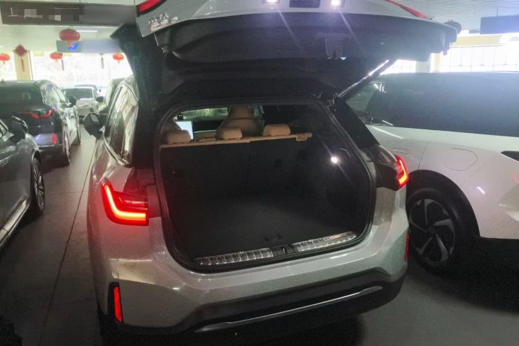Used Nio ES6 2020 610 km Performance Version Trunk
