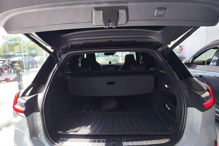 Used Nio ES6 2020 430KM Performance Version Trunk