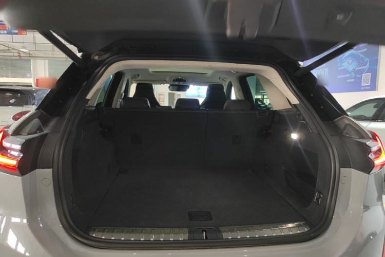 Used Nio ES6 2020 430KM Performance Version Trunk