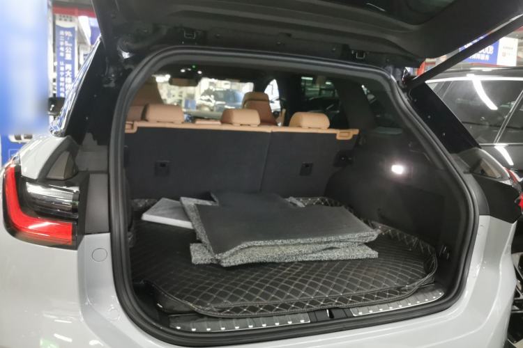 Used Nio ES6 2020 610KM Signature Edition Trunk