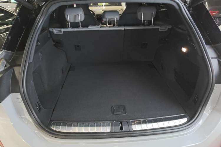 Used Nio ES6 2020 430KM Performance Version Trunk