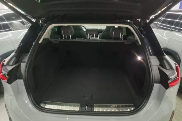 Used Nio ES6 2020 490 km Sport Edition Trunk