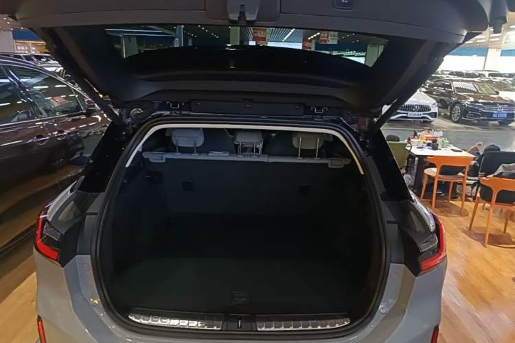Used Nio ES6 2020 610 km Performance Version Trunk