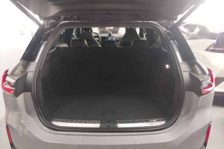 Used Nio ES6 2020 600 km Sport Edition Trunk