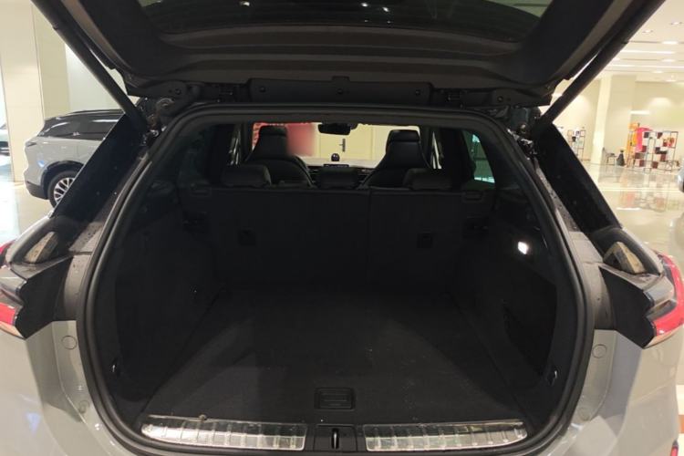 Used Nio ES6 2020 430KM Performance Version Trunk