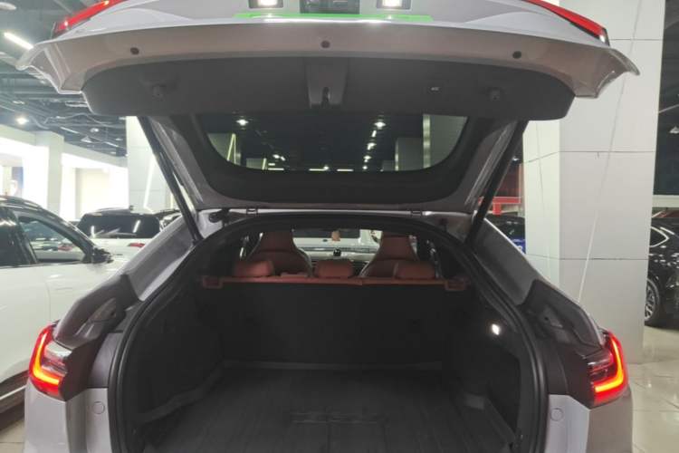 Used Nio ES6 2020 420 km Sport Edition Trunk