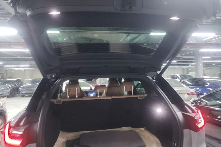 Used Nio ES6 2020 420 km Sport Edition Trunk